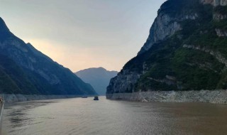 巫峡有哪些景点拍照(巫峡有哪些景点拍照好看)