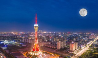 八月十五哪里好玩的地方(八月十五哪里旅游好玩)