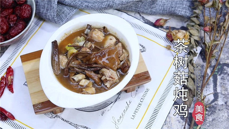牛油果烤鸡蛋的做法