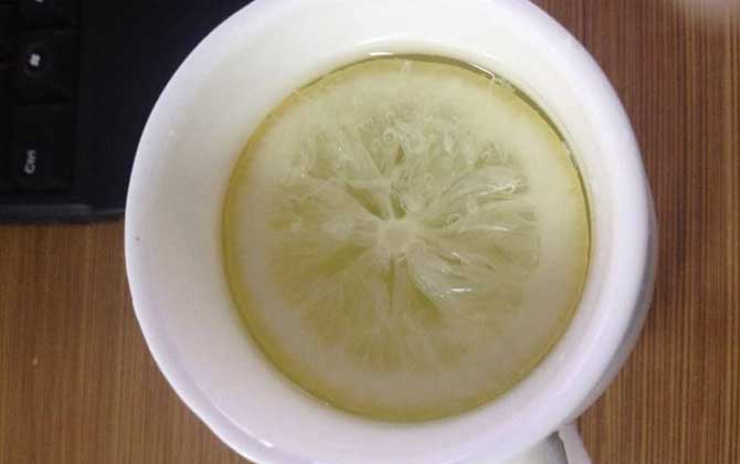 孕妇能喝蜂蜜柠檬水吗？