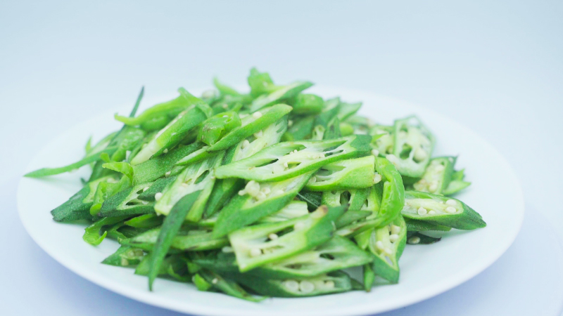 芹菜牛肉末的做法