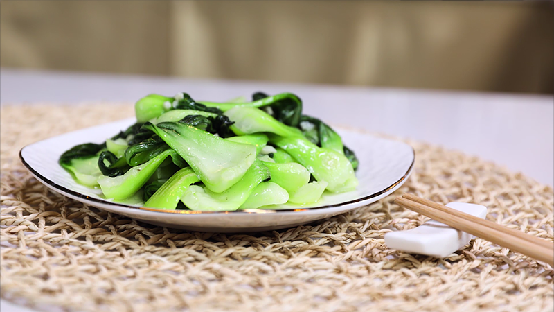 茄子炒肉的做法
