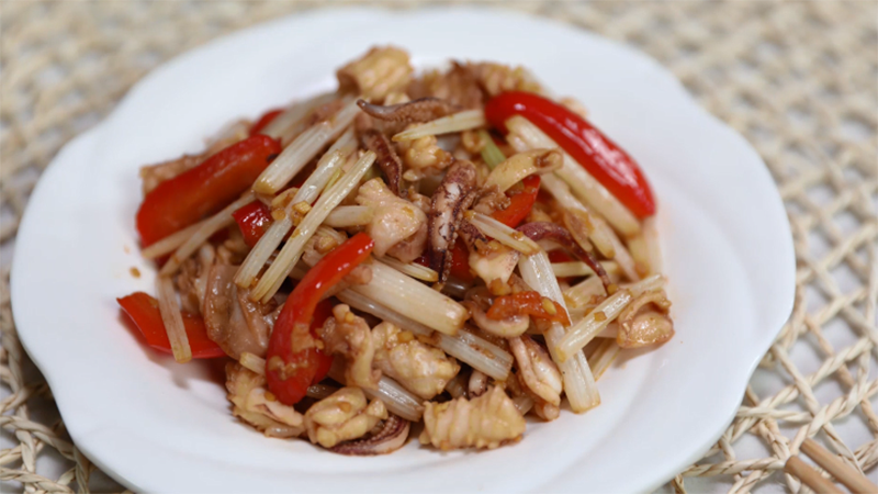 芹菜肉末粥的做法