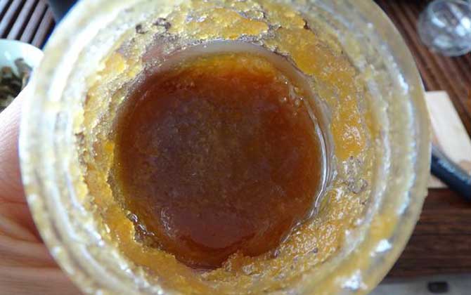 蜂蜜有颗粒感是真的吗?