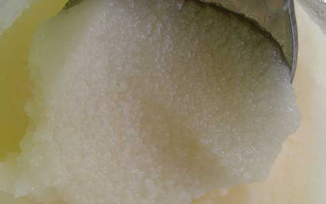 掺了白糖的蜂蜜结晶吗?