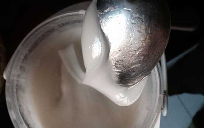 蜂蜜能直接涂在脸上吗?