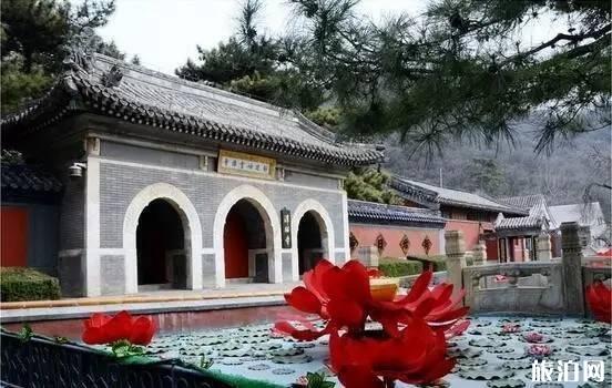 潭柘寺求什么灵 潭柘寺求什么灵