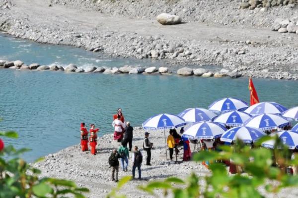 成都漂流去哪里比较好玩（都江堰虹口漂流攻略）