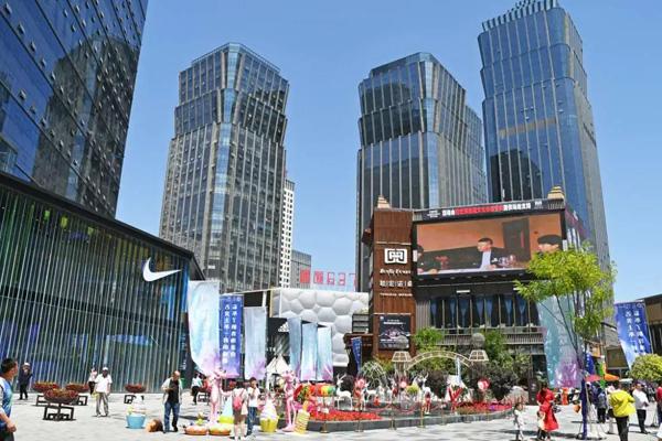 西宁的步行街在哪里 西宁的步行街在哪里