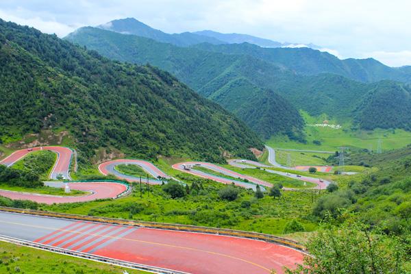 西宁的著名十大旅游景点有哪些 西宁的著名十大旅游景点有哪些