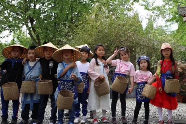 都江堰亲子游的地方 这三个地方都适合带孩子玩 都江堰亲子游的地方 这三个地方都适合带孩子玩