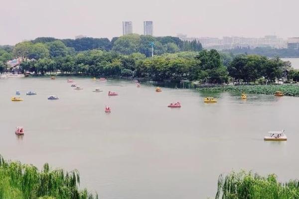 南京湖边散步地方推荐 南京湖边散步地方推荐