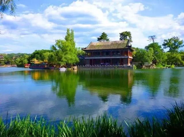 此生必去的30个旅行地(这个夏天去哪里)