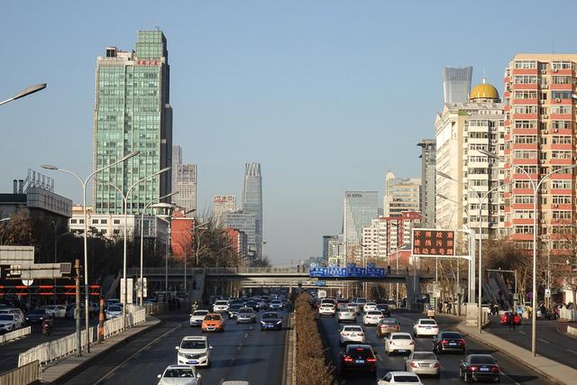 索尼h9长焦镜头拍什么景象好(超高倍变焦可拍摄4K的旅游神器)