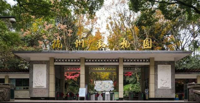 西湖必去的十大景点排名榜单(17个收费景点全部免费开放)