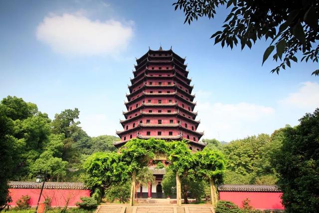 西湖必去的十大景点排名榜单(17个收费景点全部免费开放)