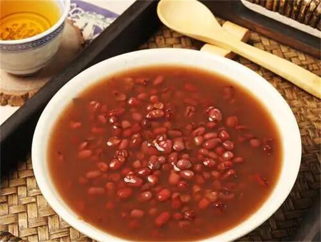 春季易花粉过敏，5种食物抗过敏