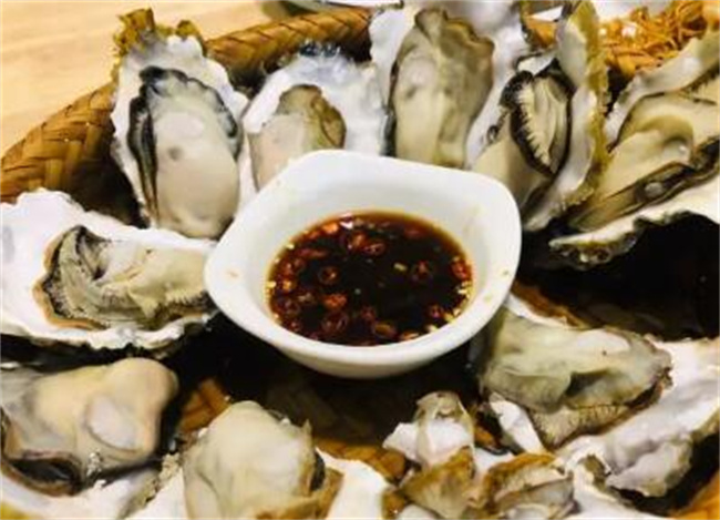 鳗鱼美食有哪些 鳗鱼是海鱼还是淡水鱼