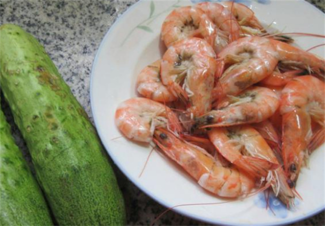 牛肉丸元贝汤河粉