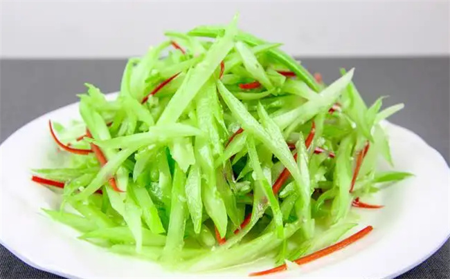 葱油拌面的家常做法