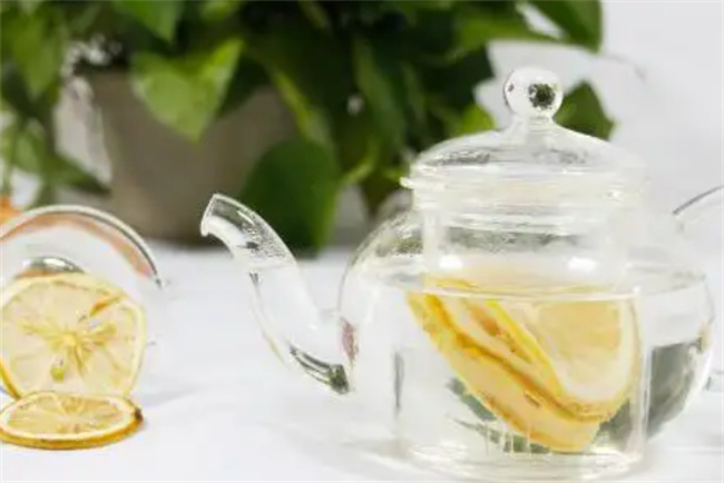 柠檬泡水是连皮一起泡吗