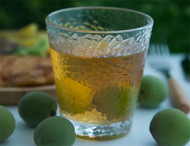 泡酒的青梅可以吃吗