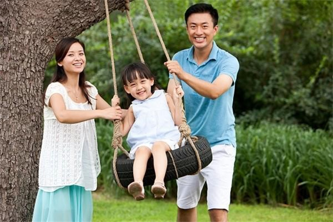 家里哪种氛围容易养出抑郁娃娃