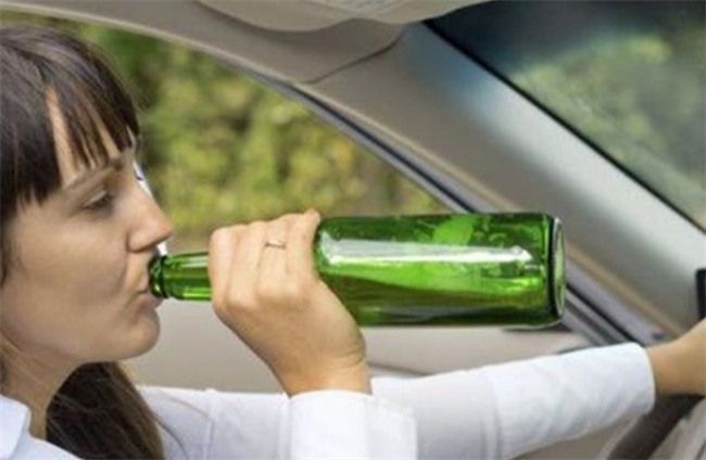 喝了一瓶啤酒几小时可以开车
