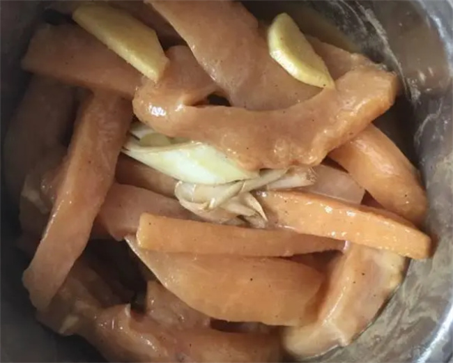 好吃又好看的五彩豆皮卷怎么做