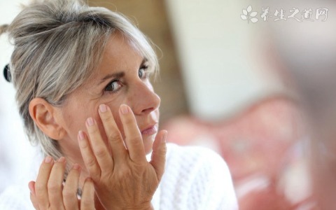 肾病对眼睛有什么影响