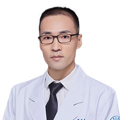 小孩割包皮挂什么科