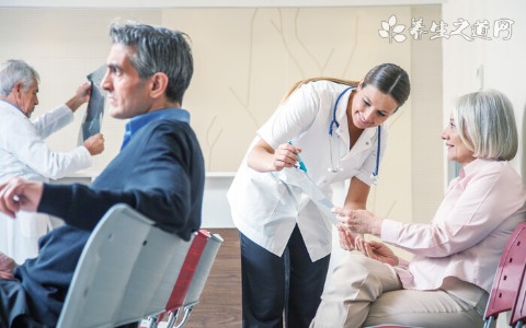 肾功能不全怎么治