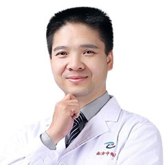 额头上长痘是怎么回事