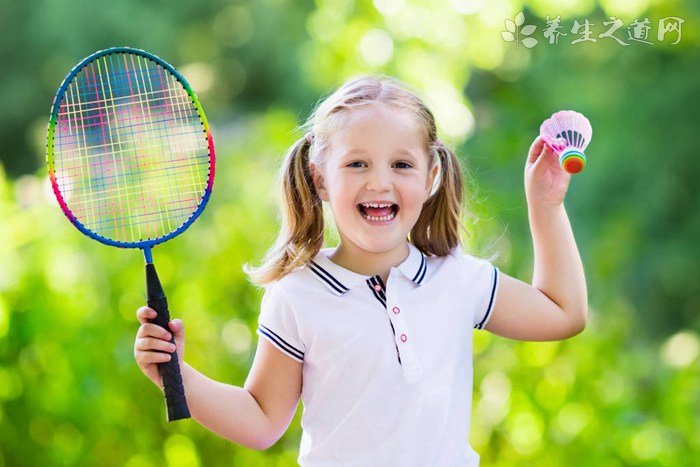 打羽毛球的好处有什么