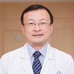 主动脉瓣膜部狭窄病变晚期有什么症状？