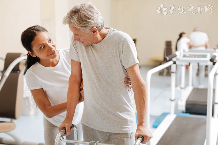 老人娱乐场所有什么