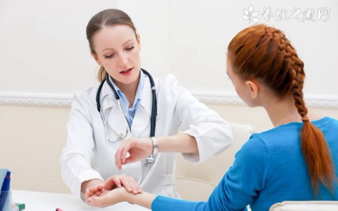 病毒性肠炎怎么引起的