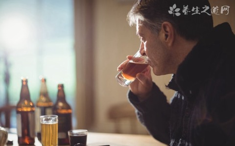 胃疼是由什么引起的