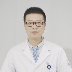 宝宝磕到额头起包了怎么办