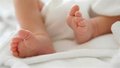 孕 １９＋３ 周，恶心呕吐 ３ 个月，加重 ３ 天
