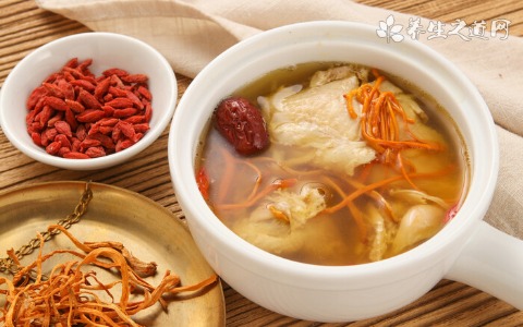 鸡肉胆固醇含量高吗