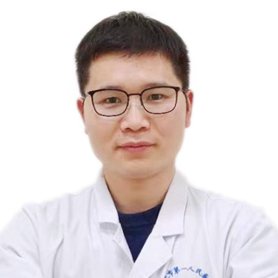 白内障术后有许多黑影怎么回事？